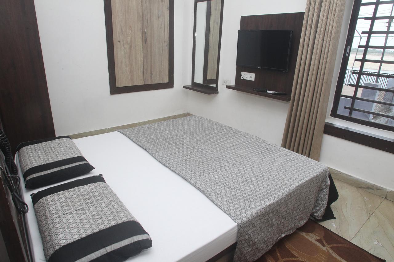 Alakhnanda Guest House Varanasi Esterno foto