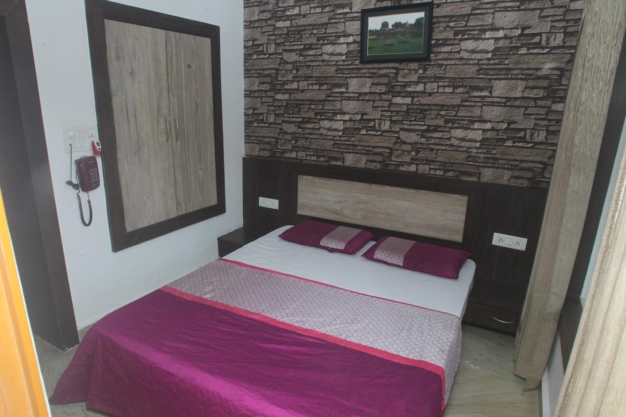 Alakhnanda Guest House Varanasi Esterno foto