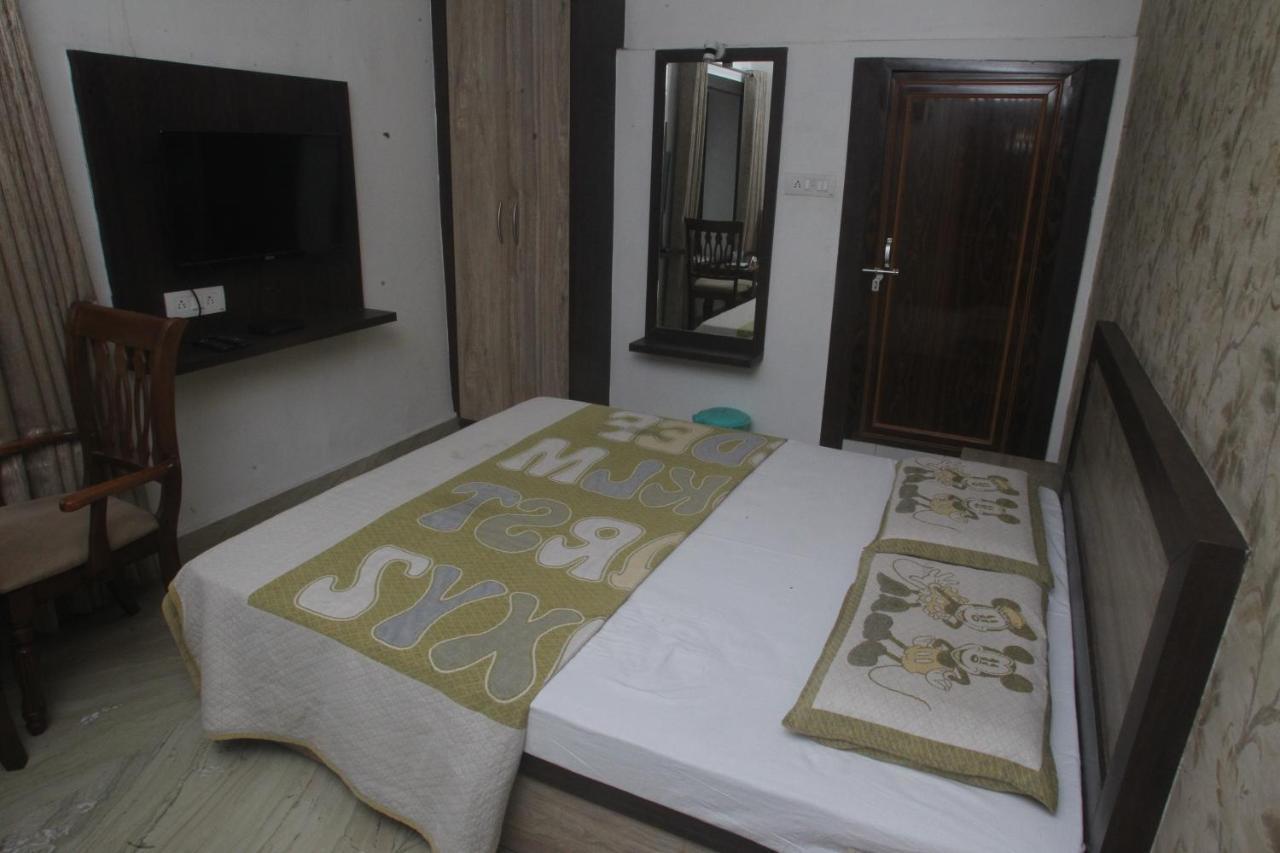 Alakhnanda Guest House Varanasi Esterno foto