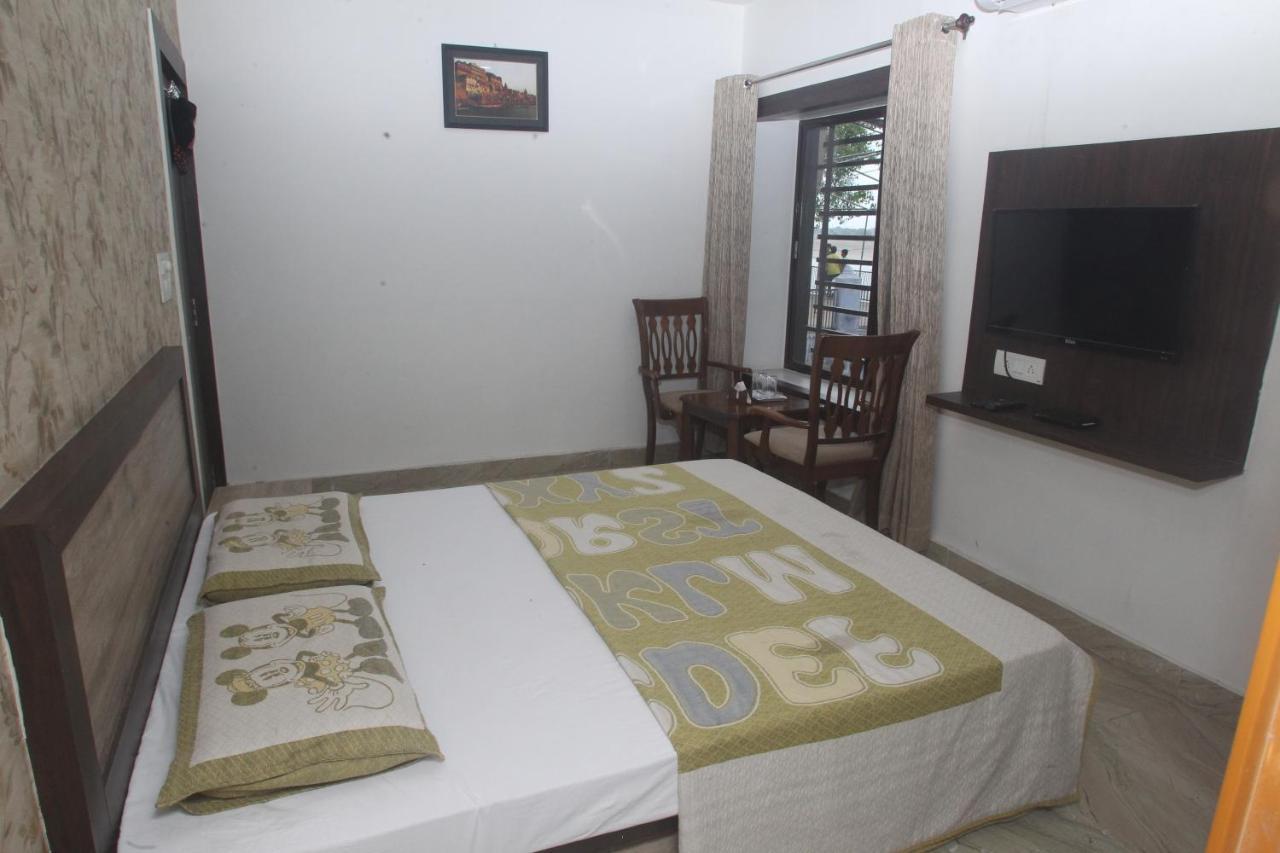 Alakhnanda Guest House Varanasi Esterno foto