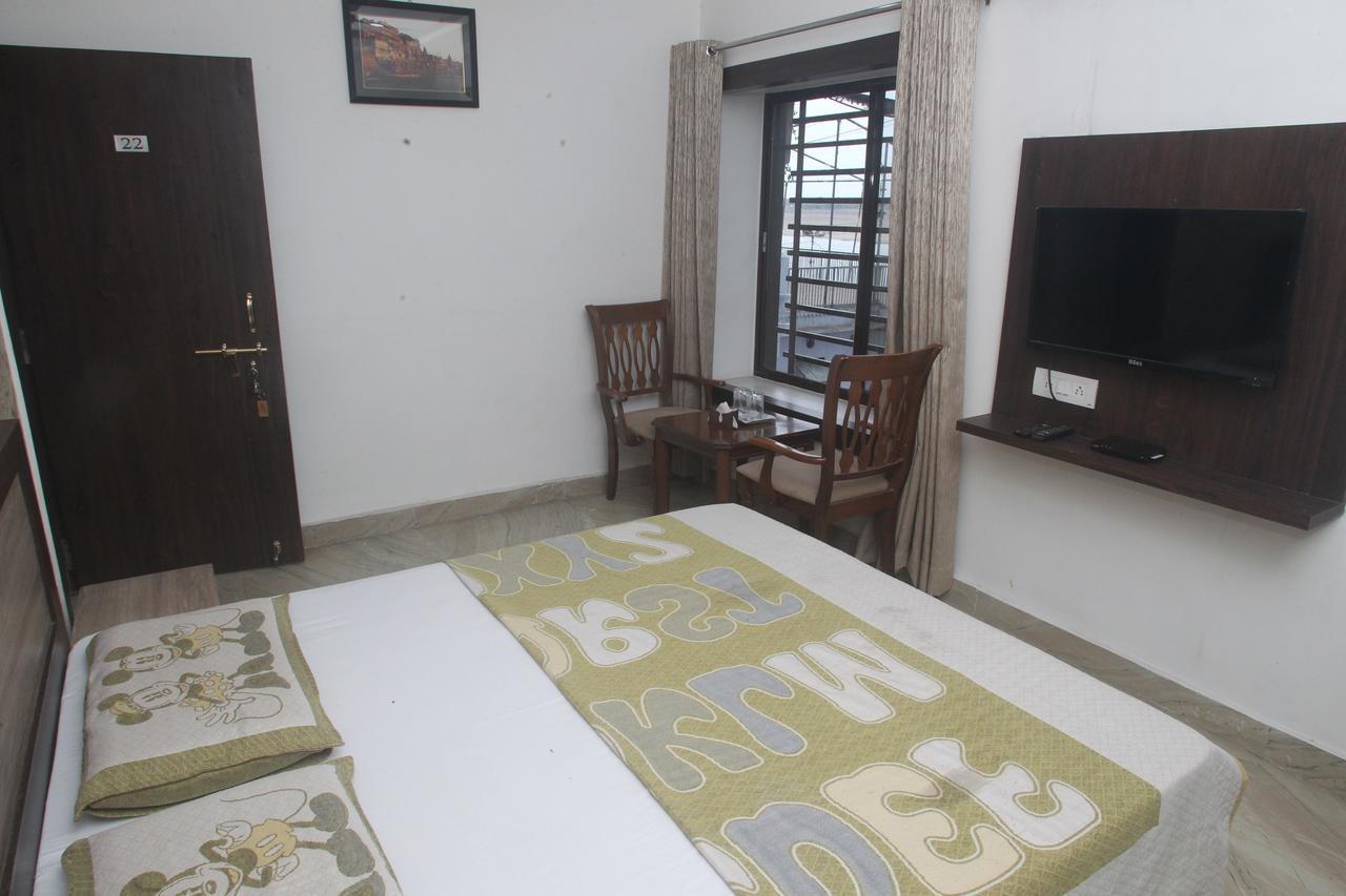 Alakhnanda Guest House Varanasi Esterno foto