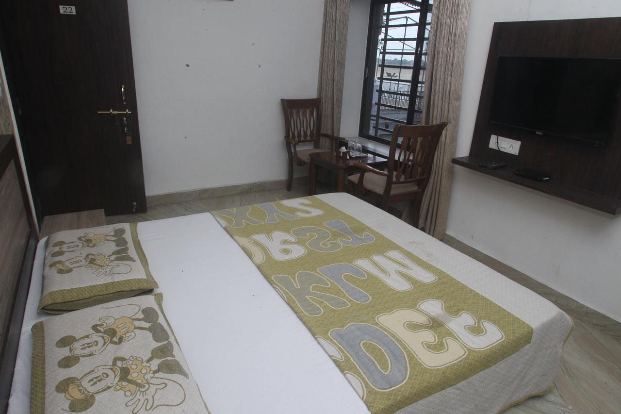 Alakhnanda Guest House Varanasi Esterno foto